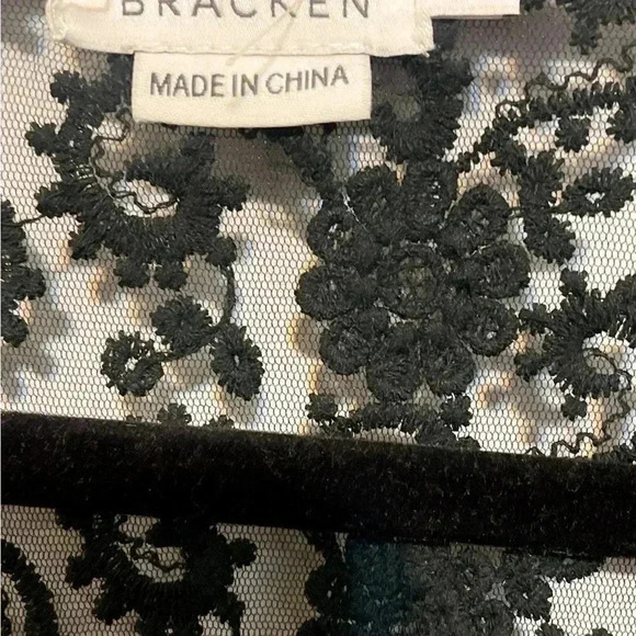 Molly Bracken lightweight open front mid length black lace trim cardigan M - Picture 5 of 8